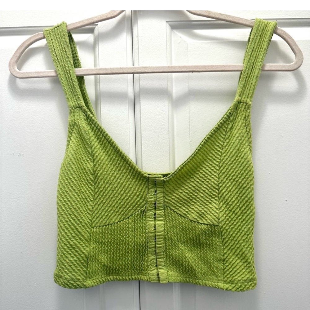 urban tank top